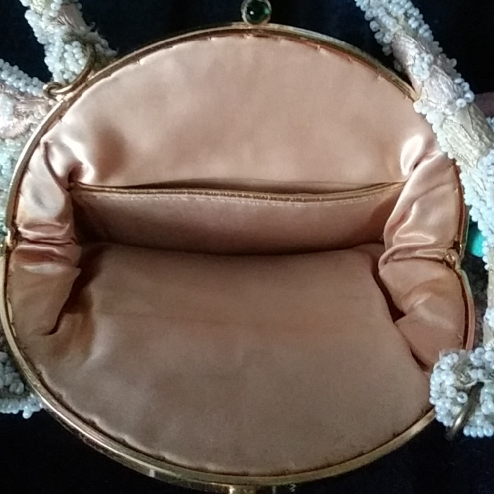 Purse - Picture 3 of 3